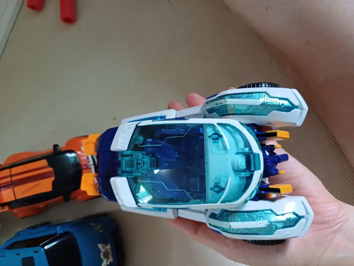 thumbnail-1